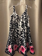 Nine West Sleeveless Fit and Flare Black, White, and Pink Floral Dress Size 14