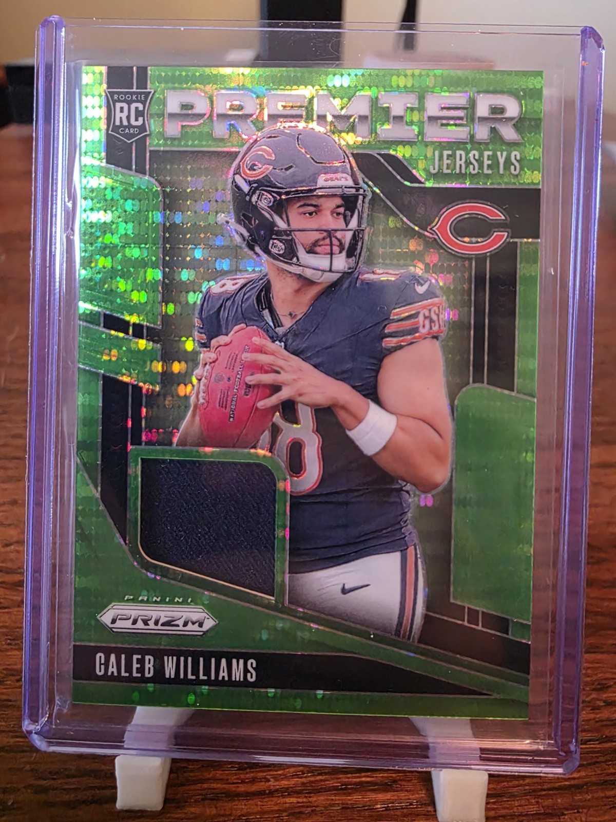 2024 Panini Prizm - Premier Jerseys Caleb Williams Neon Green Pulsar (MEM, RC)