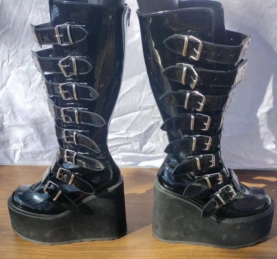 Botas hasta la rodilla DEMONIA SWING-815 talla 9 cuña plataforma hebilla imitación cuero para mujer Foto 4 de 4