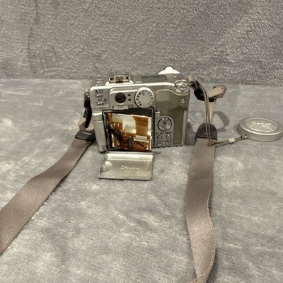 Canon PowerShot G6 7.1 MP 4x Optical Zoom Point & Shoot Digital Camera Silver