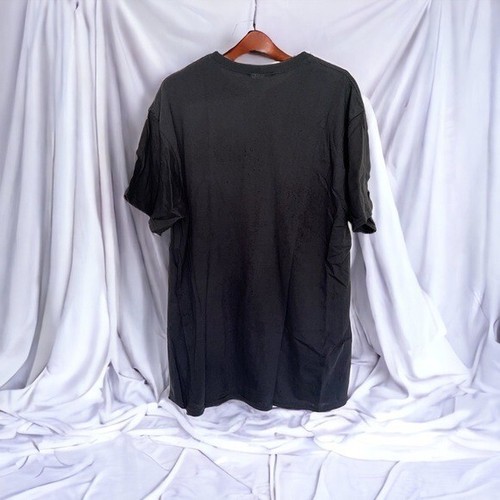 LA Lakers XL Black Short Sleeve T-Shirt. NEW - Picture 2 of 3