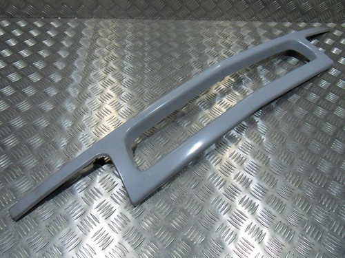 Genuine Vauxhall Nova Mk2 SR / GSI Front radiator grill grille 1990 to 1993 NOS - Picture 4 of 16