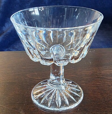 Royal Crystal Rock Zeus Champagne Glass Starburst Base Cut Made in Italy