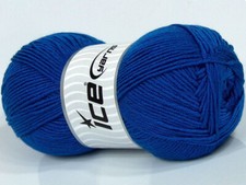 4-Skein Lot Baby Dream Yarn Antipilling Light 4x100g/264m Blue