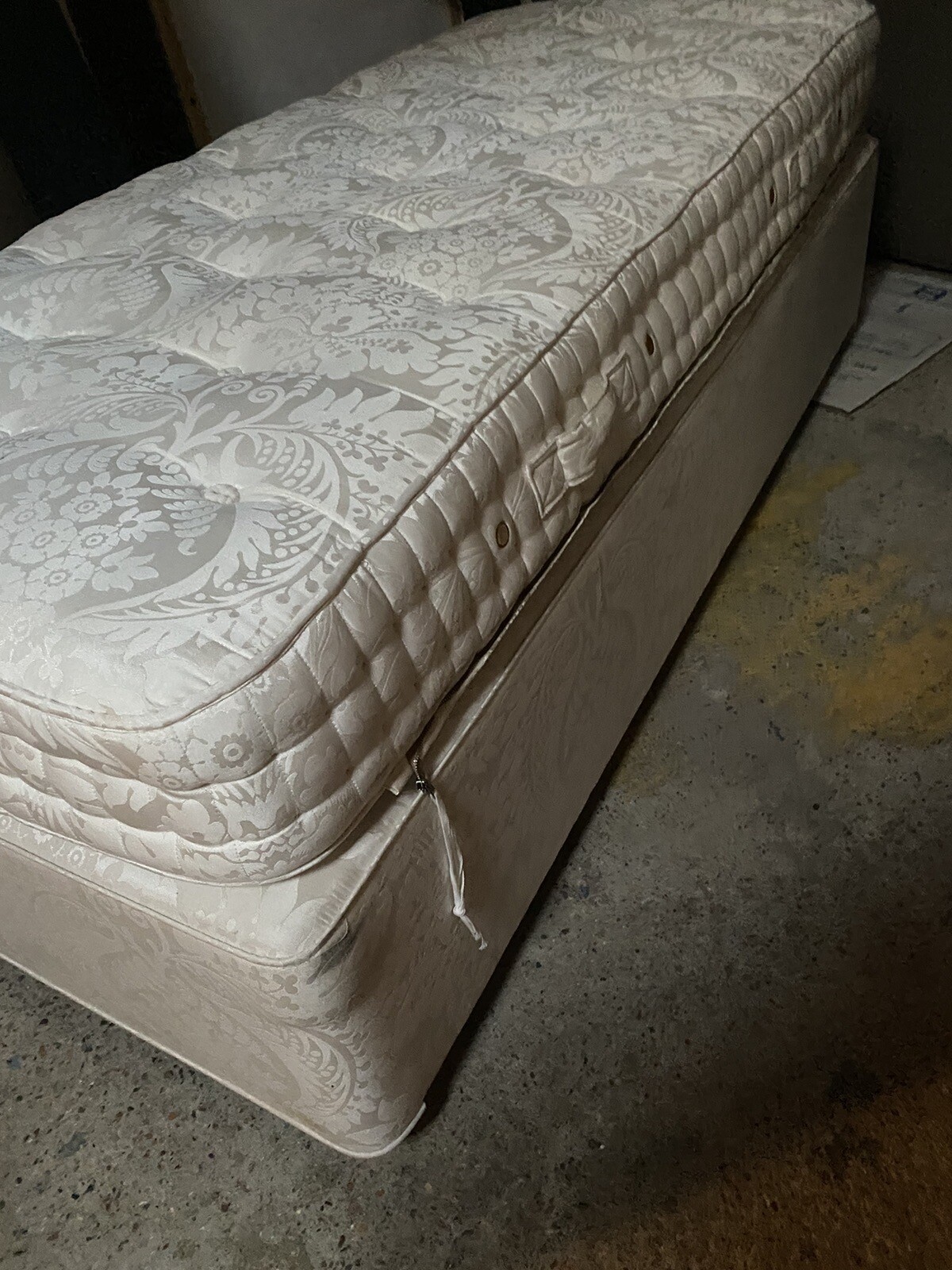 ViSpring Single Bed with Divan base eBay