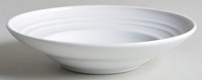 Crate & Barrel Entree-Halo Fruit Dessert  Bowl 11637870