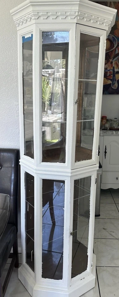 Rincón de comedor, gabinete de China, tres reclinables seccionales de cuero, reclinable Chase Foto 4 de 4