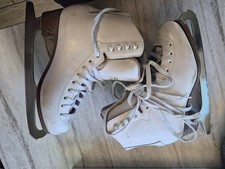 jackson artistic ice skates size 6