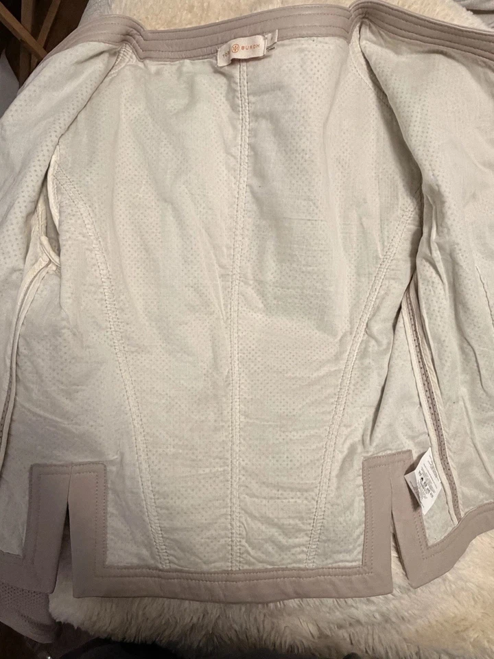 Chaqueta de cuero de cordero perforado Nicki Tory Burch para mujer talla 8 beige cremallera Foto 4 de 4
