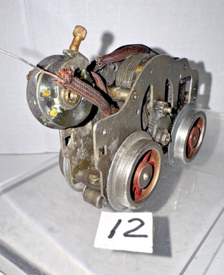 LIONELEARLY  PREWAR O GAUGE  ELECTRIC ENGINE EXCELLENT  RUNNING MOTOR