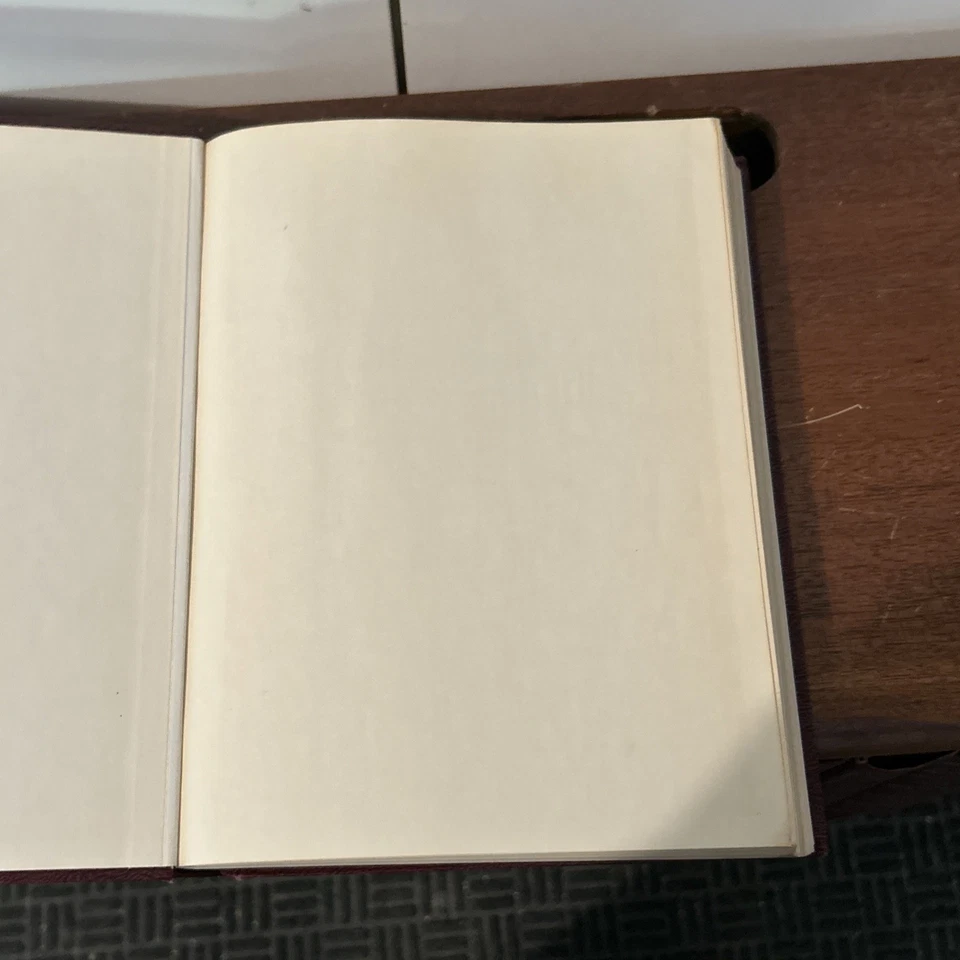 Vintage 1961 Encyclopedia Britannica "1768 Edition" Complete SET of 24 Volumes - Image 4 of 4