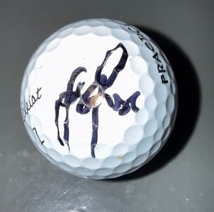 JUSTIN ROSE SIGNED AUTOGRAPHED GOLF BALL W/DISPLY CUBE COA #JJ22023
