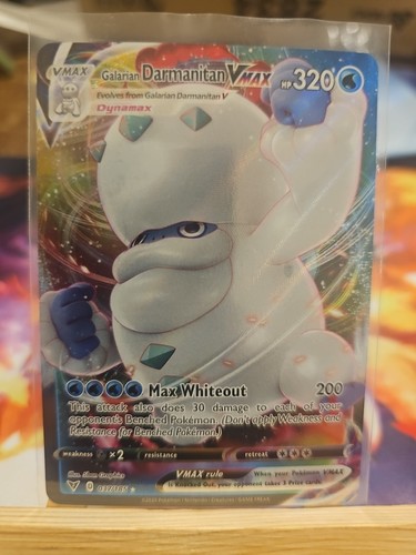 Pokémon TCG Galarian Darmanitan VMAX Holo Ultra Rare Card Vivid Voltage 037/185