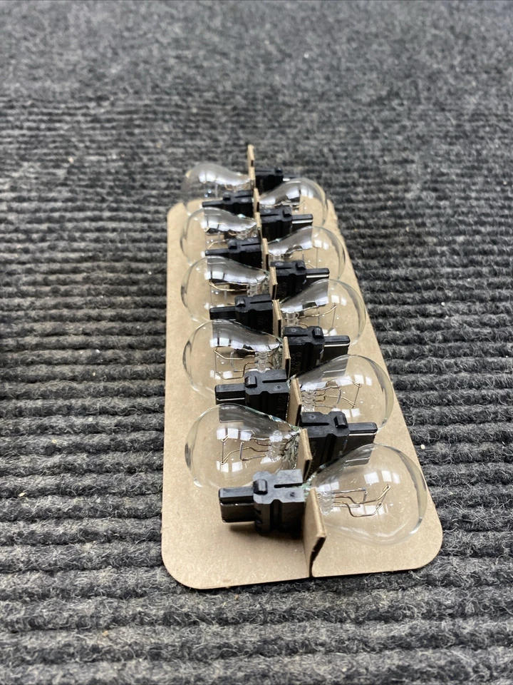 Lote de 10 bombillas originales Ford F4CZ-13466-A nuevas Foto 2 de 4