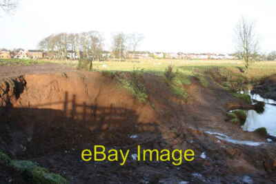 Foto 6x4 Ufererosion Carlisle sehr starker Regen verursachte ausgedehnte Überschwemmungen um 2005