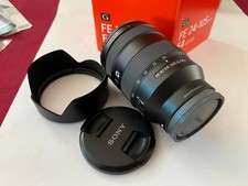 Sony FE 24-105mm F/4 G OSS Lens SEL24105G - nearly new 