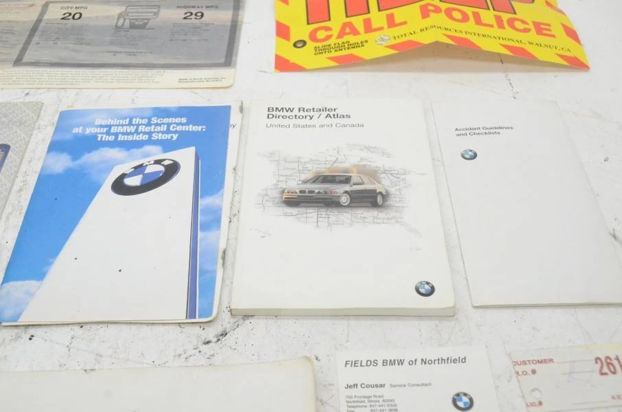 BMW 328i E46 1999 sedán guía manual completa del propietario  Foto 3 de 4