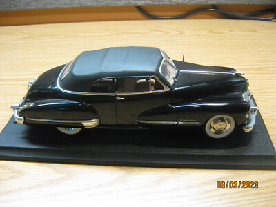 1/18 1947 CADILLAC SERIES 62 TOP UP CONVERTIBLE, IN BLACK BY ANSON