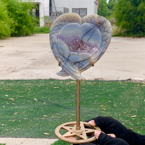 323G Naturalagate Amethyst Handcarved heart-shaped crystal specimen - Photo 5/23