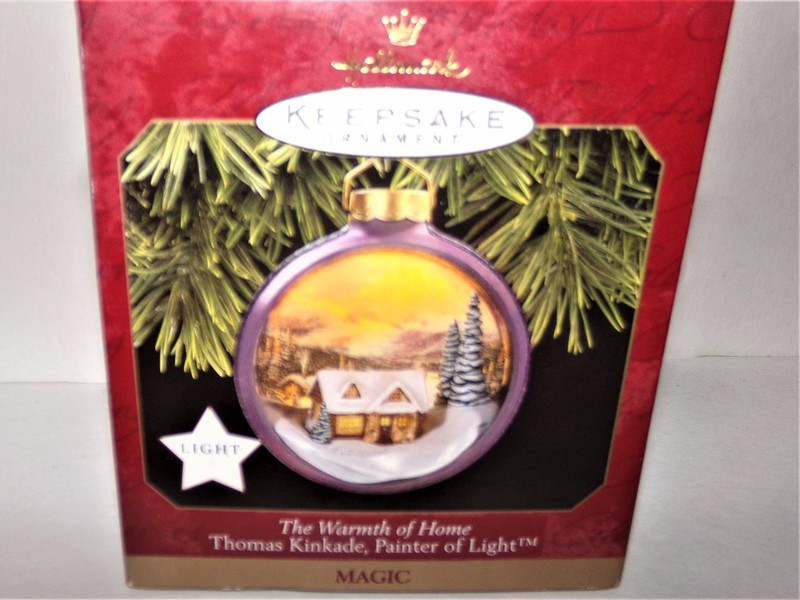 HALLMARK KEEPSAKE ORNAMENT "THE WARMTH OF HOME " THOMAS KINKADE PAINTER OF LIGHT