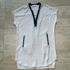 Astr The Label Shift Dress Sz Small Womens Crepe Ivory Black trim V neck Pockets