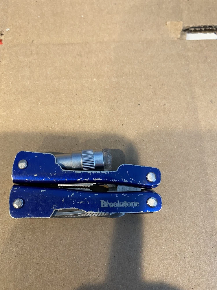 Multi Tool Knife Pliers Pocket Folding Multitools with Screwdriver Flashlight* Multi Tool Knife Pliers Pocket Folding Multitools with Screwdriver Flashlight*