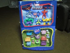 AVENGERS!-FF-WOLVERINE-S.SURFER-SPIDERMAN! HAPPY MEAL-ACTION FIGURE DISPLAY! WOW