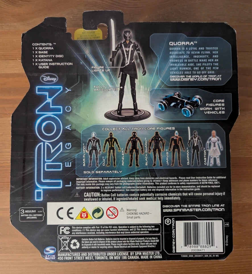 Figura completa Spin Master Disney's Tron Legacy Movie 2010 4" Quorra Foto 3 de 3