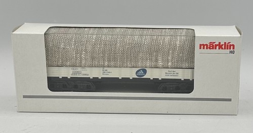 Coche plano Marklin 94149 escala HO "Adidas" con cubierta de tela de lona | Condition: New