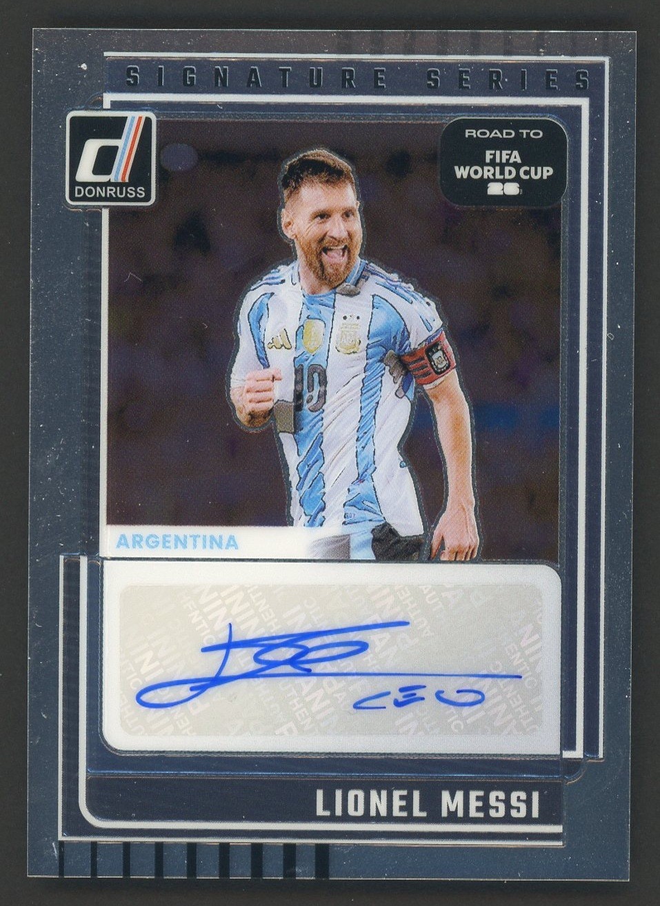 2025-26 Donruss FIFA World Cup Soccer Signature Series Lionel Messi AUTO