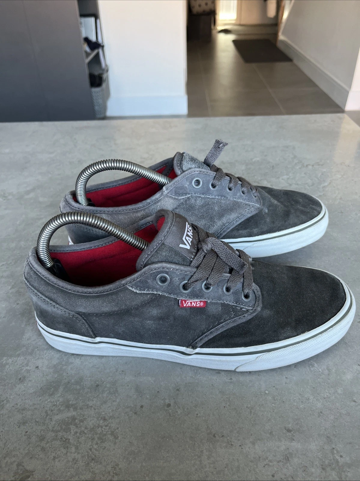 Vans scarpe da ginnastica grigie scamosciate UK7
