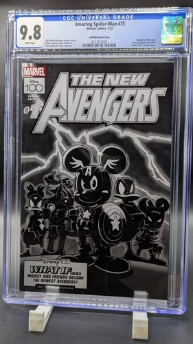CGC 9.8 The Amazing Spider-Man #25Soffritti Disney B&W Variant 1:100