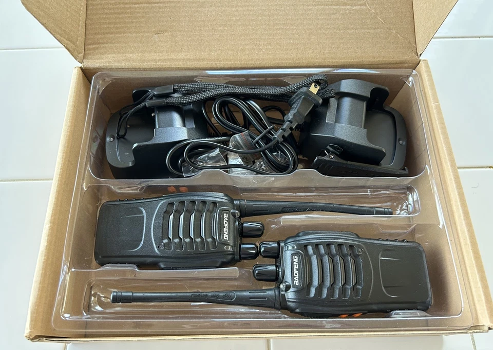 Retevis RT21 Rechargeable Long Range 2-Way Radios + 2 Baofeng Handheld Speakers  - Image 2 of 4