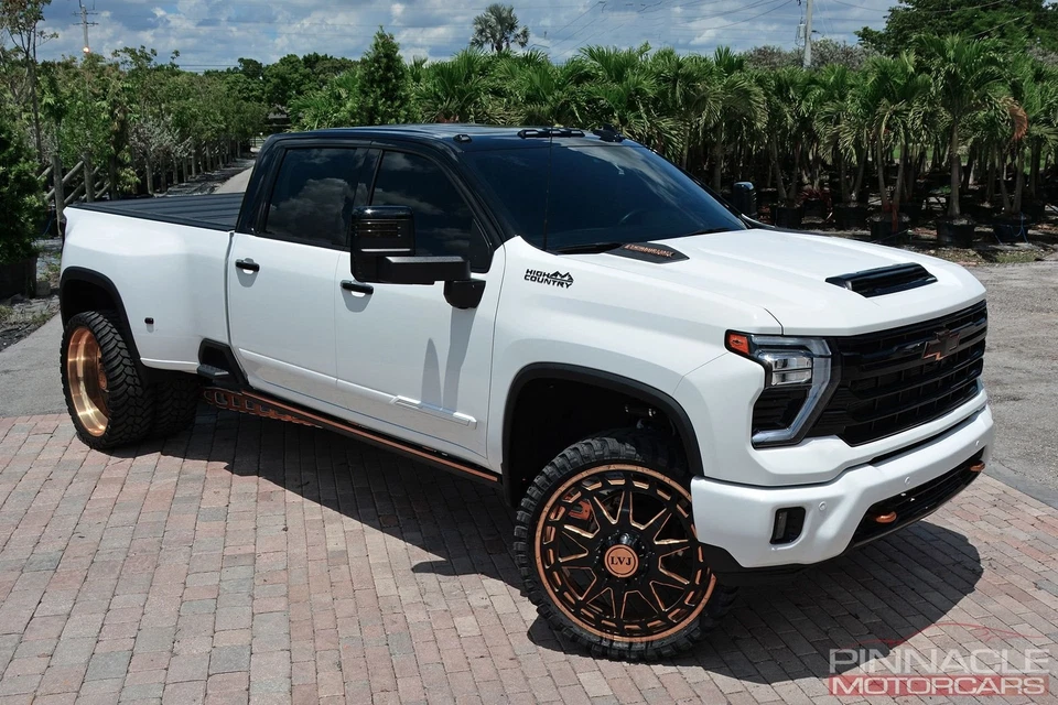 2024 Chevrolet Silverado 3500 High Country 4x4 Custom - Image 4 of 4