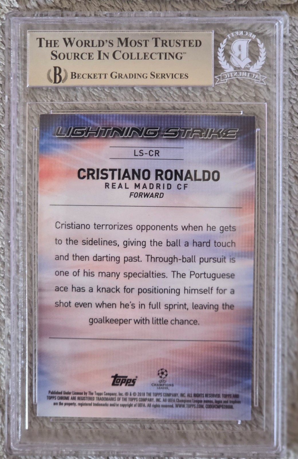 2017-18 "Rare" Christiano Ronaldo Topps Chrome Refractors Beckett Authentic Auto view 2