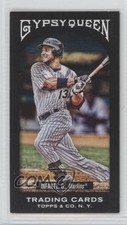 2011 Topps Gypsy Queen Mini Black Border Omar Infante #339 6p7