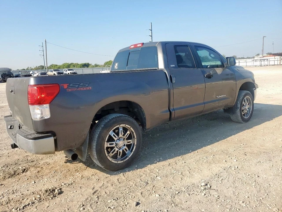 GRY HOOD 533010C030 2007-2013 TOYOTA TUNDRA Foto 3 de 4