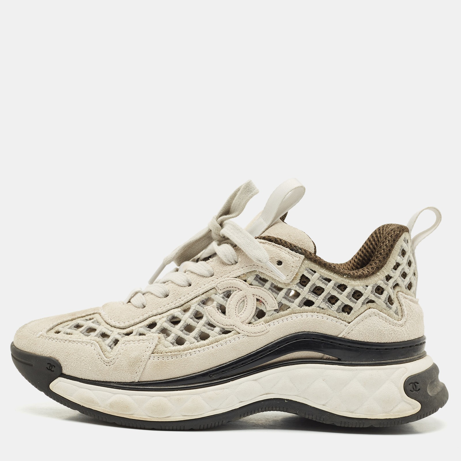 Chanel Grey White Suede CC Logo Low Top Sneakers Size 36