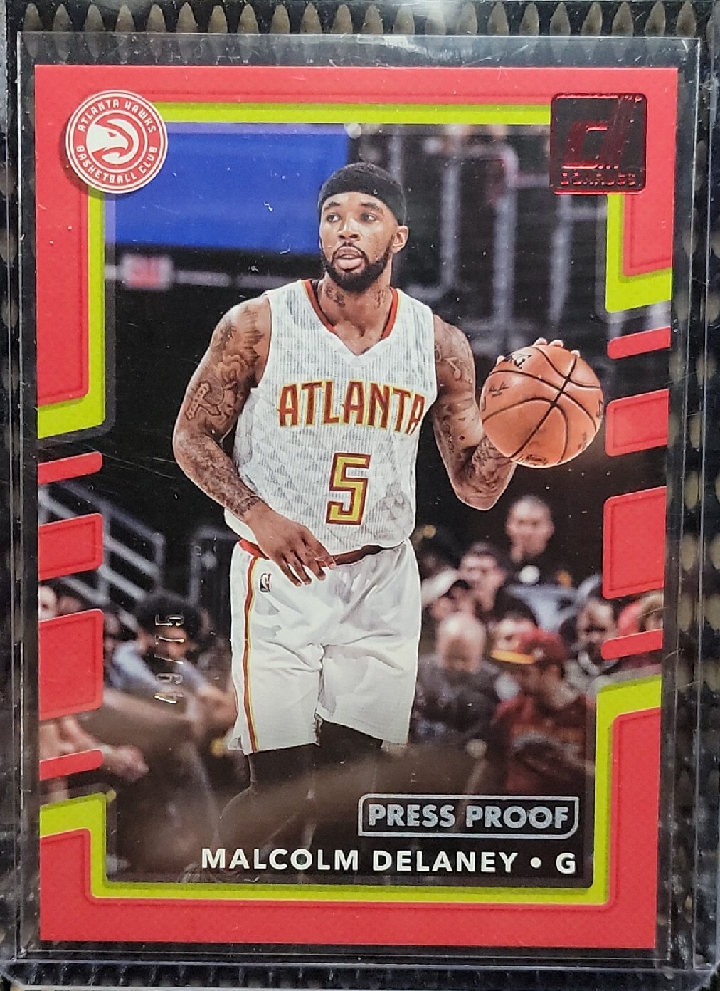 2017-18 Panini Donruss #4 Malcolm Delaney Red Press Proof #/75 Atlanta Hawks 