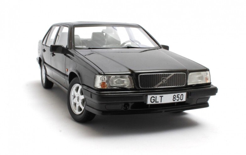 Cult Models CLTL171-2 Volvo 850 GLT 1991 1/18 miniature résine gris foncé