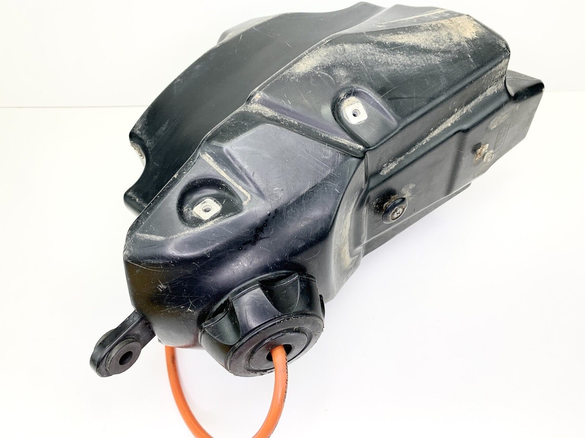 Réservoir D'essence Honda CRF 250 R – Années 2004-2005 – Occasion, état Correct