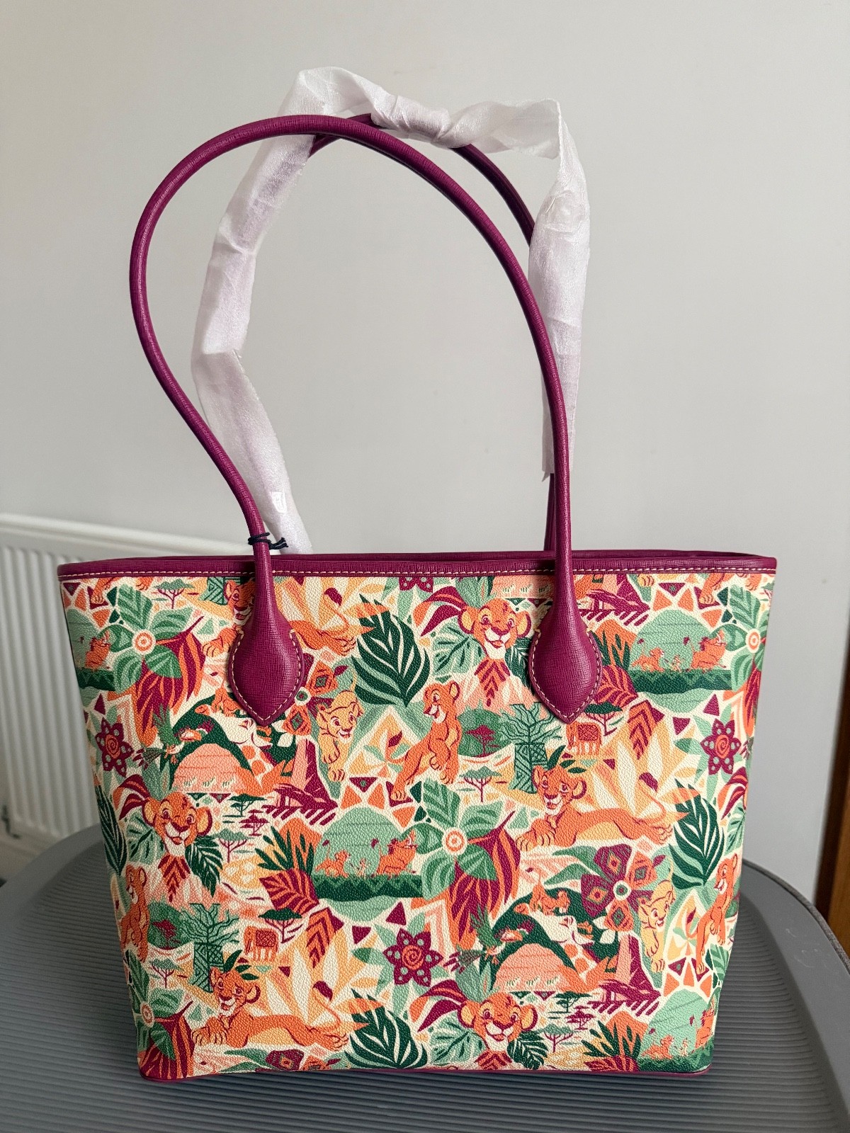 Disney Dooney & Bourke Lion King Tote Bag – Brand New With Tags - Rare image 5