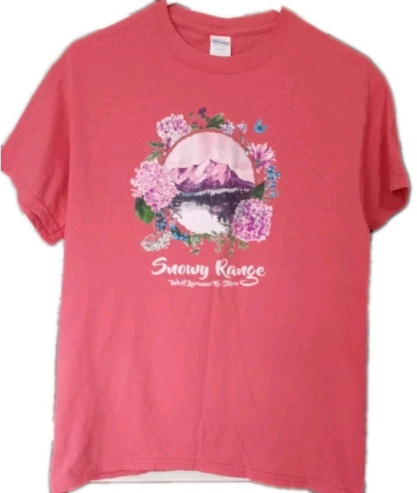 Women’s Size Medium Coral T-shirt Flystore