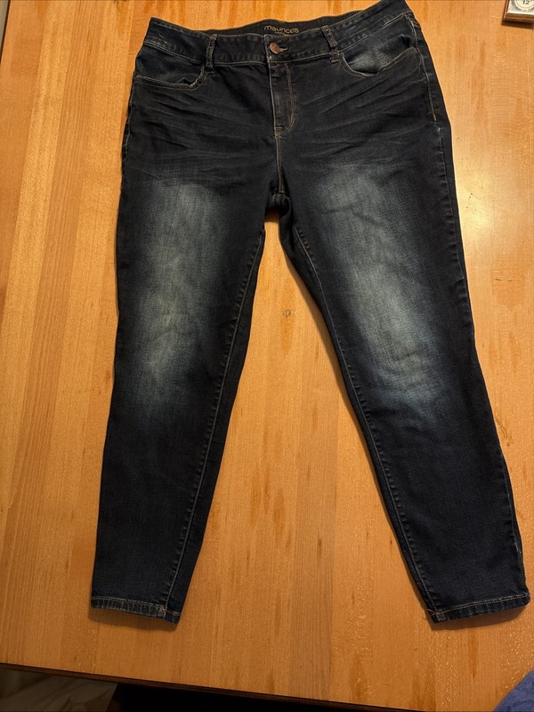Maurices Mid Rise XL Short Skinny Jeans Waist 36” Inseam 26.5”