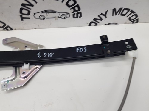 2024 MG3 MK2 FRONT RIGHT DRIVER SIDE WINDOW REGULATOR & MOTOR OEM 10360813 - Picture 3 of 10