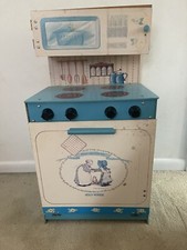 Holly Hobbie Kitchen Stove Oven Playset 1970  s Vintage Toy 31 X 16 X 12
