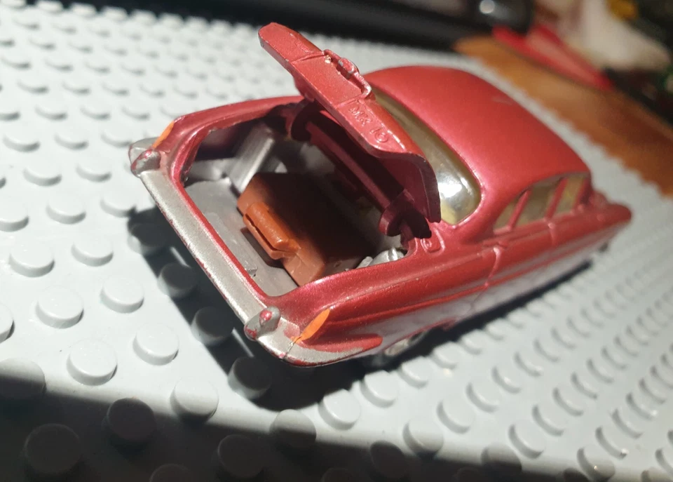 Corgi  jaguar mark x saloon  238 SCALA 1/43 - Immagine 4 di 4