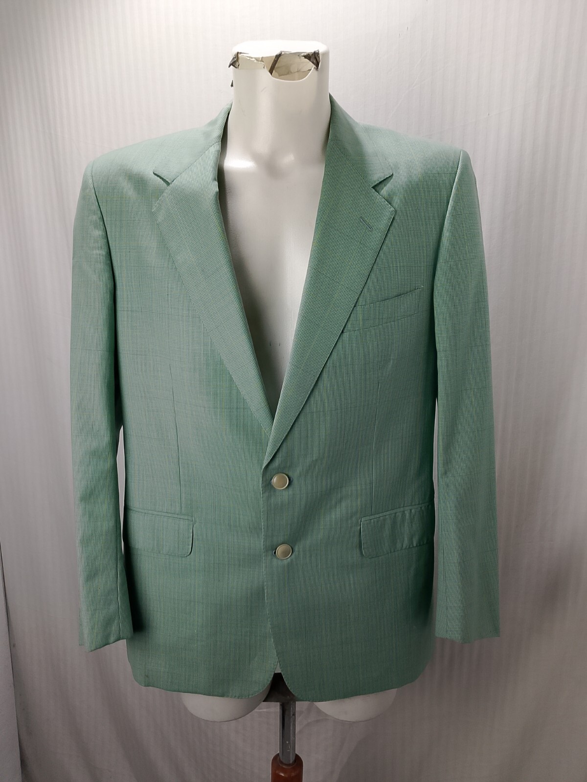 Articolo e2928 giacca uomo Yves Saint Laurent verde chiara taglia IT48 ascelle