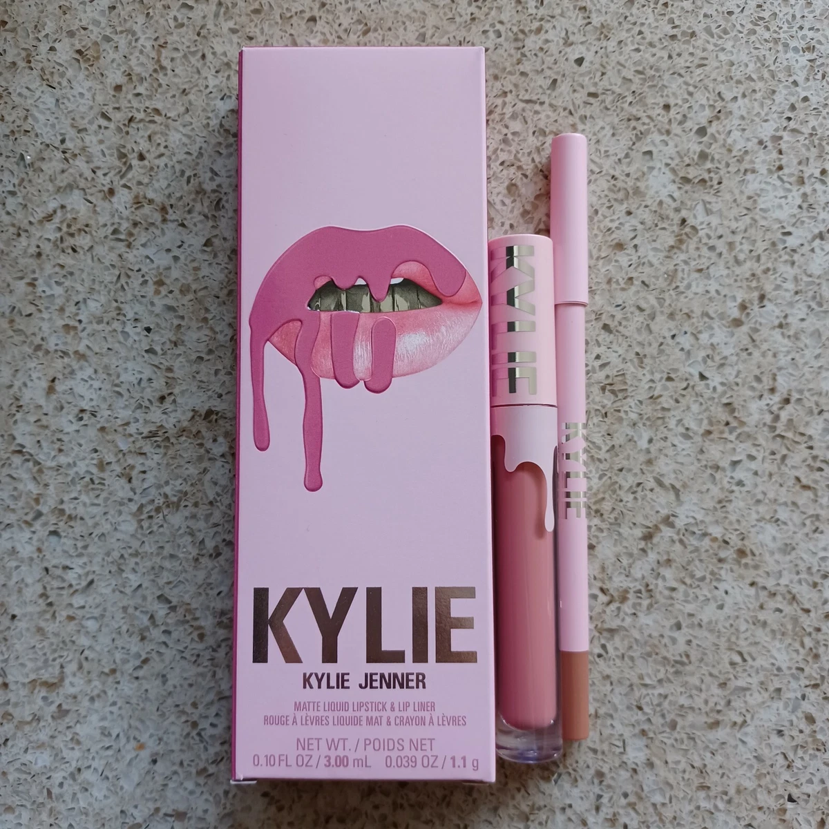 KYLIE Cosmetics Lip Kit: Matte Liquid Lipstick and Lip Liner - Shade KYLIE