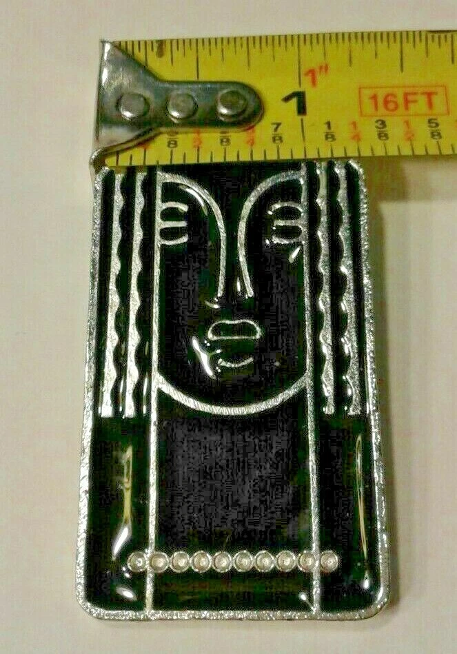 CHARLES OF THE RITZ AÑOS 70 Pin Cara Peltre Colgante Esmalte Negro Estilo Art Deco. Foto 2 de 4